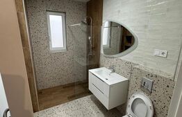 Apartament de vanzare, cu 3 camere, 70 mp, zona Dambul-Rotund