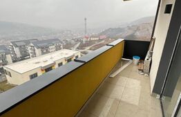 Apartament de vanzare, cu 3 camere, 70 mp, zona Dambul-Rotund