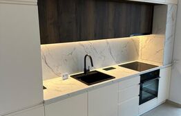 Apartament de vanzare, cu 3 camere, 70 mp, zona Dambul-Rotund