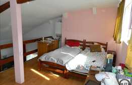 Oportunitate! 3 camere la casa, 81 mp, scara interioara, zona strazii Nadasel