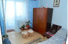 De vanzare apartament 4 camere, 77 mp, boxa subsol, zona Expo Transilvania