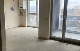 Apartament o camera 42mp,  parcare, zona-Baza Sportiva Gheorgheni 