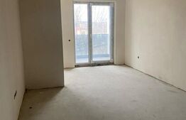 Apartament o camera 42mp,  parcare, zona-Baza Sportiva Gheorgheni 