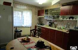 Vanzare apartament 3 camere, 76,77 mp, boxa subsol, zona strazii Calea Manastur