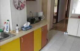 Vanzare apartament 4 camere, 80 mp, decomandat, terasa, zona Big