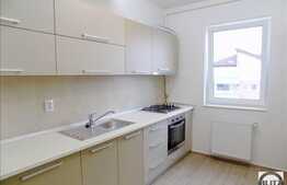 Vanzare apartament 2 camere, 55 mp, parcare, zona Grand Hotel Italia