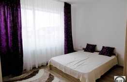 Vanzare apartament 2 camere, 55 mp, parcare, zona Grand Hotel Italia