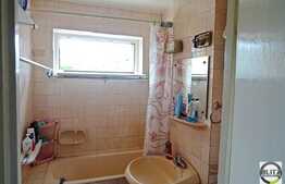 Vanzare apartament 3 camere, 75 mp, boxa subsol, zona strazii Aleea Padin