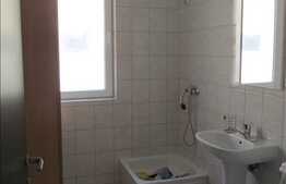 Apartament de vanzare cu 2 camere, 51 mp, decomandat! Zona strazii Eroilor!