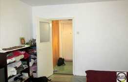 Garsoniera 28 mp, finisaje clasice, zona Minerva, balcon inchis!