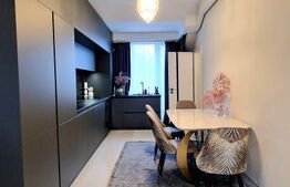 Apartament la vilă, 3 camere, 82 mp, 5 balcoane, 3 bai, parcare, zona Vivo