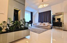 Apartament la vilă, 3 camere, 82 mp, 5 balcoane, 3 bai, parcare, zona Vivo