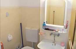 Vanzare 3 camere decomandate in zona magazinului Billa, partial mobilat