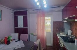 Apartament de vanzare, cu 4 camere, 78 mp, decomandate, zona Marasti