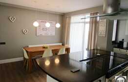 Vanzare apartament 3 camere, 100 mp, parcare, garaj, zona strazii G.V Bibescu