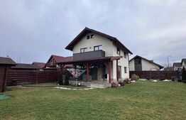 Casă individuală cu grădină generoasă | 4 camere, 112 mp utili, teren 500 mp 