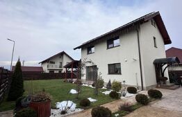 Casă individuală cu grădină generoasă | 4 camere, 112 mp utili, teren 500 mp 