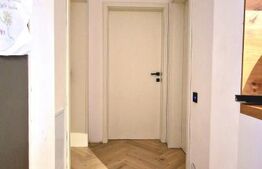 Apartament cu 3 camere, modern, parter inalt, balcon , parcare, zona Cetatii