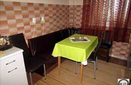 3 camere, decomandate, mobilat modern, 71 mp , 2 parcari, zona Aurel Vlaicu