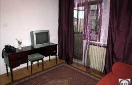 3 camere, decomandate, mobilat modern, 71 mp , 2 parcari, zona Aurel Vlaicu