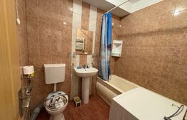 Apartament 3 camere, decomandat, parcare, zona Iris