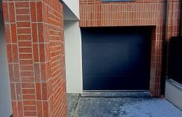 Casa in regim cuplat, 6 camere, 320 mp utili, teren 612 mp, situata in Borhanci