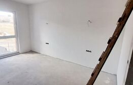 Casa in regim cuplat, 6 camere, 320 mp utili, teren 612 mp, situata in Borhanci