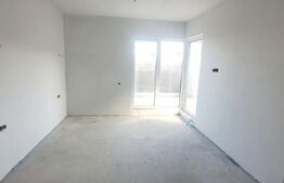 Casa in regim cuplat, 6 camere, 320 mp utili, teren 612 mp, situata in Borhanci