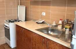 3 camere, 76 mp, decomandat, mobilat complet, parcare, zona Piata Cipariu