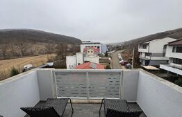 Apartament 2 camere, etaj intermediar, parcare, zona VIVO