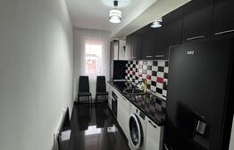 Apartament 2 camere, etaj intermediar, parcare, zona VIVO