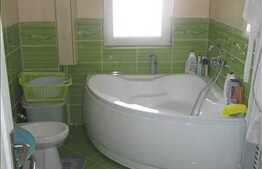 Vanzare apartament 2 camere, 48 mp, loc parcare, zona strazii Edgar Quinet