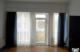 3 camere in zona Centrala, cu A.C.!Parcare subterana! Cladire cu panouri solare!