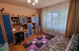 Apartament cu 2 camere decomandate, 47 mp, zona Casa Piratilor