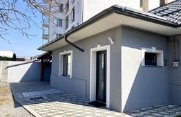 Casa LUX cu 3 camere, 81 mp, parcare, zona semicentrala