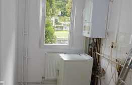 Vanzare apartament 4 camere, 52,70 mp, etaj intermediar, zona strazii Parang