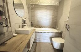 Apartament tip Penthouse, 170mp, parcare, terasa, zona Andrei Muresanu