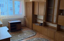 Apartament de închiriat, 2 camere semidecomandate, 44 mp, balcon, zona Mănastur