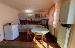 Apartament de închiriat, 2 camere semidecomandate, 44 mp, balcon, zona Mănastur