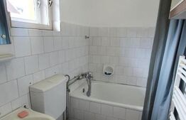 Apartament la casa, 2 camere, decomandat, zona semicentrala