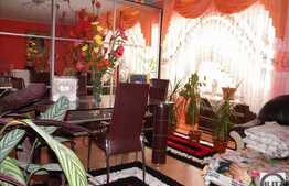 De vanzare apartament cu 2 camere, cu 2 balcoane, 60 mp