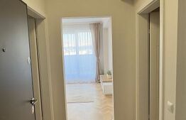 Apartament semidecomandat, totul nou, terasa de 15 mp, parcare, zona Terra