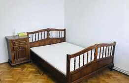 Apartament 3 camere, 72 mp, decomandat, garaj, parcare, boxa, zona strazii Vanatorului