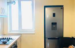 Apartament 3 camere, 72 mp, decomandat, garaj, parcare, boxa, zona strazii Vanatorului