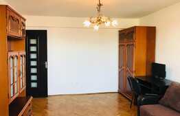 Apartament 3 camere, 72 mp, decomandat, garaj, parcare, boxa, zona strazii Vanatorului