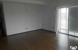 Vanzare 2 camere, 68 mp, 2 balcoane, TERASA de 54 mp! Zona Vivo!