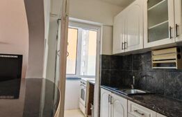 Garsoniera de vanzare, 26 mp, decomandata, Brasov