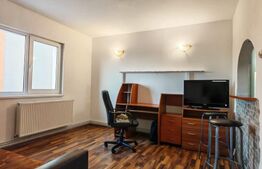 Garsoniera de vanzare, 26 mp, decomandata, Brasov