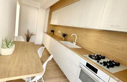 Apartament de lux, 2 camere, 55 mp, parcare, etaj intemediar, zona Terra