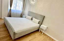 Apartament de lux, 2 camere, 55 mp, parcare, etaj intemediar, zona Terra